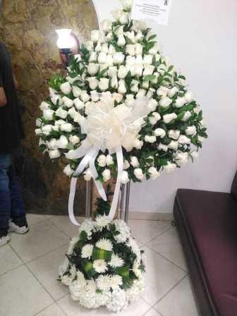 funerarias-campo-de-paz-sala-villanueva-cementerios-condolencias-salas-villanueva-sinceramente-conmovido-nos-unimos-en-el-recuerdo-y-el-pesar-de-la-inolvidable-perdidarf-40